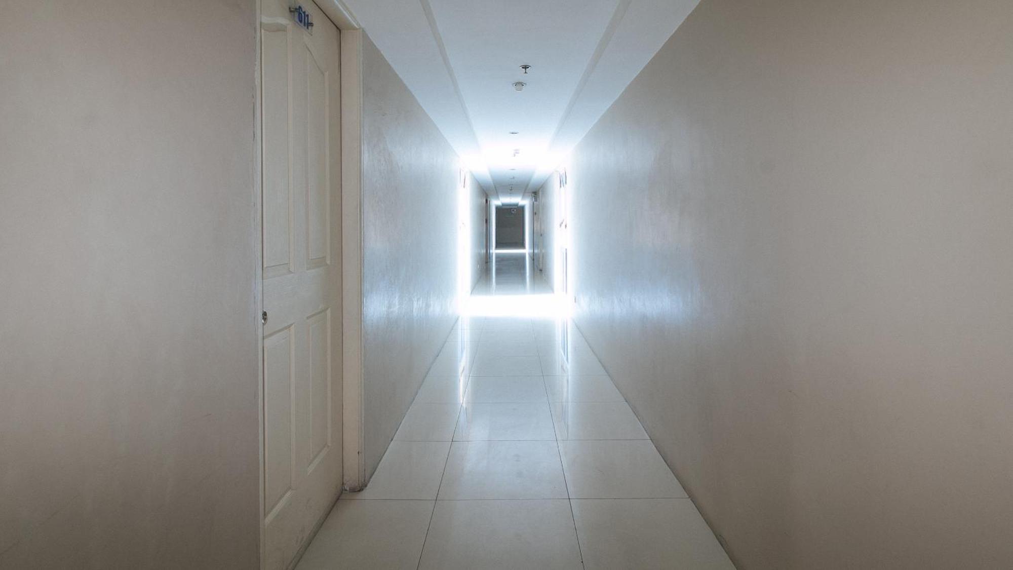 Reddoorz @ Melbourne Suites Makati Makati City Екстер'єр фото